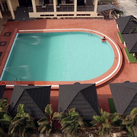 Monty Suites Calabar Exterior foto